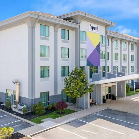 Spark By Hilton Exton Kültér fotó